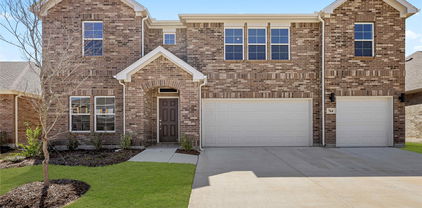 764 Vineyard Way, Forney