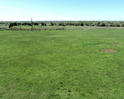 19258 County Road 4043, Kemp
