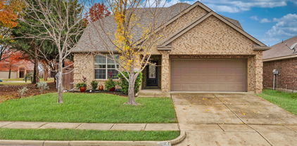 2021 Sage Brush Dr, Forney