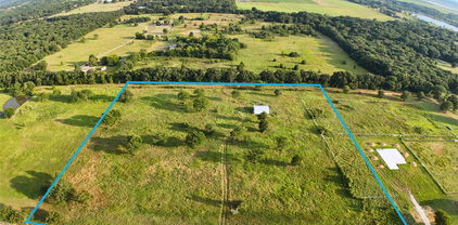 9445 County Road 4074, Scurry