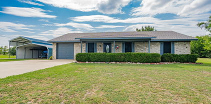 1100 Cartwright Ln, Kaufman