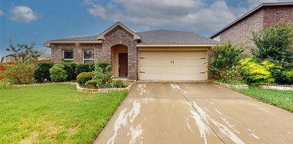2101 Long Forest Rd, Forney