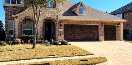 1126 Brigham Dr, Forney
