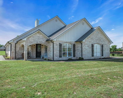 552 Heritage Ct, Canton