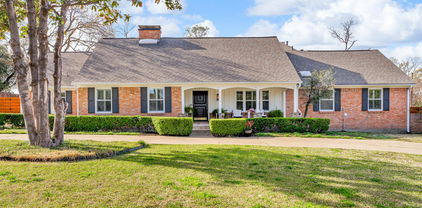 7332 Oakbluff Dr, Dallas