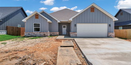 117 Bexar St, Mabank
