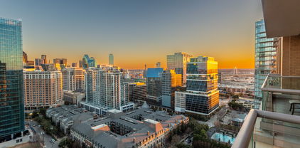 2300 Wolf St Unit 19A, Dallas