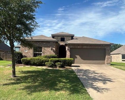 3005 Flowering Springs Dr, Forney
