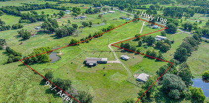 7456 State Highway 198, Canton