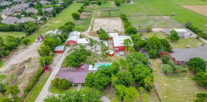6810 Bailey Rd, Sachse
