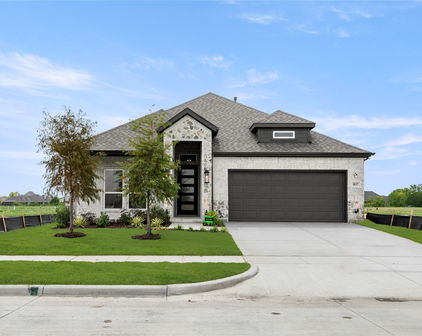 1837 Murrah Ln, Forney