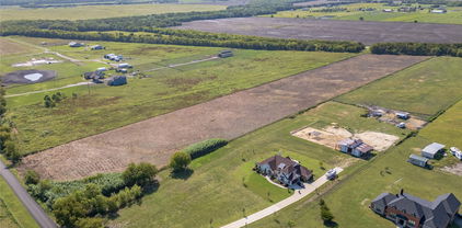 County Road 2152, Caddo Mills
