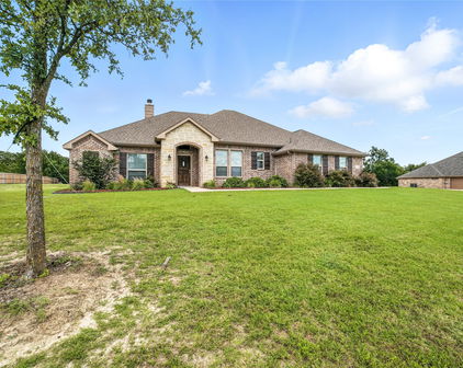 1209 Christie Ln, Oak Ridge