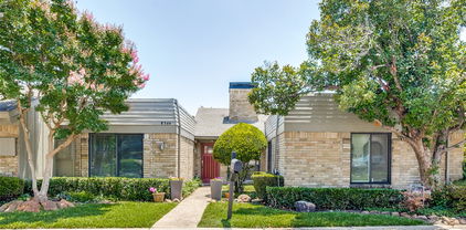 8344 Old Moss Rd, Dallas