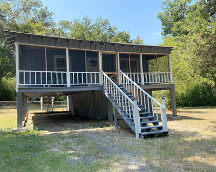 10476 Buffalo, Wills Point