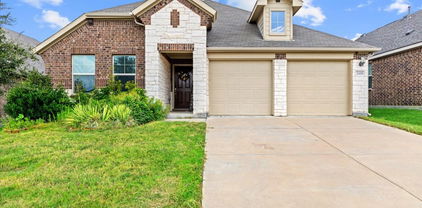 2408 Buchanan Ln, Forney