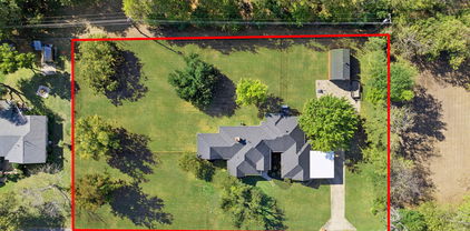 308 N Elm, Quinlan