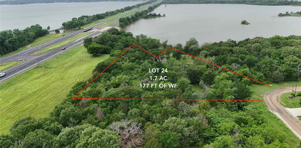 106 Lakeview Trl, Mabank