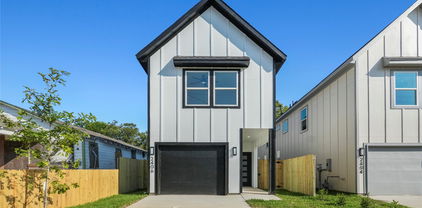 2406 Scott St, Dallas