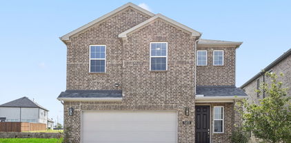 1413 Enzo Ct, Forney