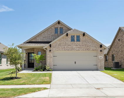 1409 Grove Pond, Forney