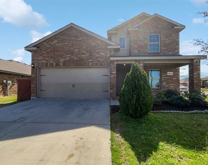 2011 Henly Dr, Forney