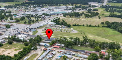 531 State Highway 64th Hwy, Canton