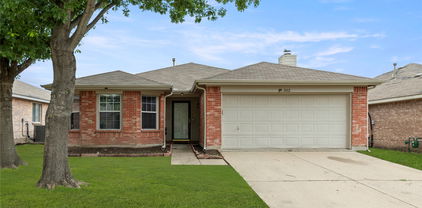 1012 Halifax Ln, Forney