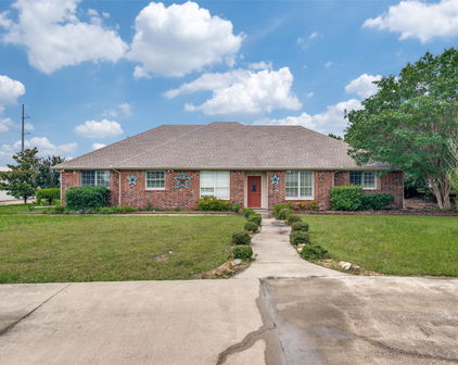 12228 Saddle Club Dr, Forney