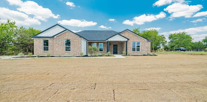 646 County Road 4109, Greenville
