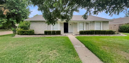 201 Running Brook Ln, Mesquite