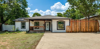 568 W Hammond St, Lancaster
