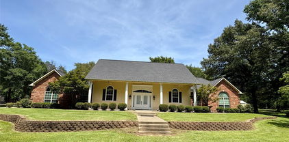 875 Arnold Paul Rd, Canton