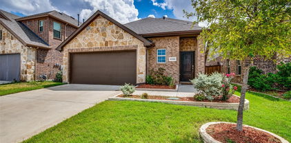2724 Pease Dr, Forney