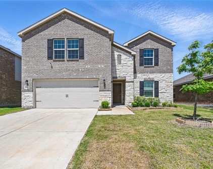 1611 Timpson Dr, Forney