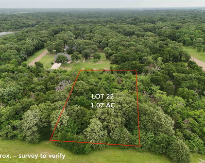 102 Lakeview Trl, Mabank