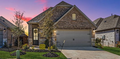 2026 Croftbank St, Forney