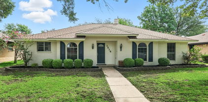 1514 Monterrey Dr, Garland