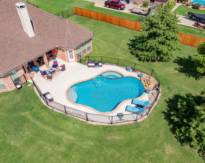 2577 W Alamosa Dr, Terrell