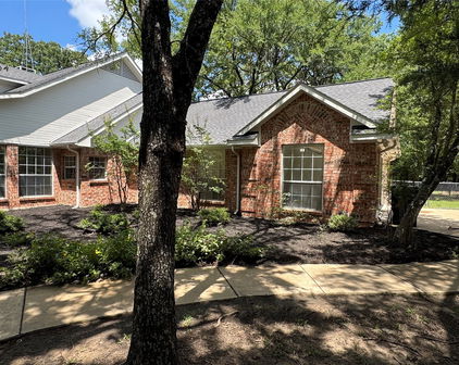 10185 Fm 1565, Terrell