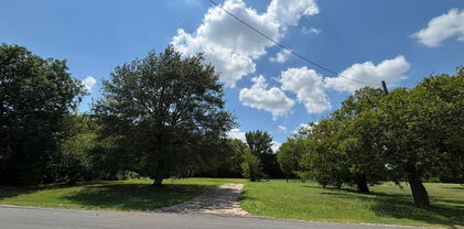 515 Lybrand St, Wills Point