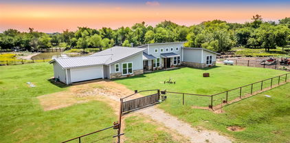 625 Vz County Road 3411, Wills Point