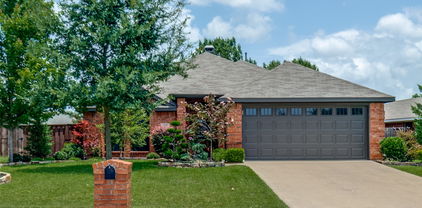 407 E Church St, Forney