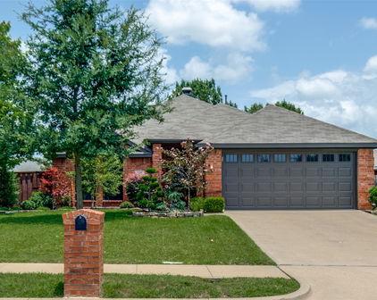 407 E Church St, Forney