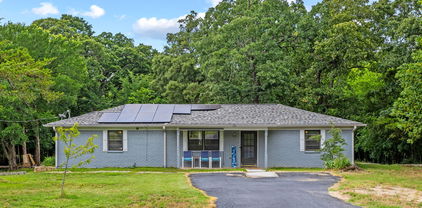 3602 Bent Oak St E, Greenville