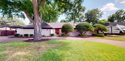 3410 Faulkner Dr, Rowlett
