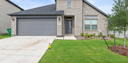 2122 Mossfield Ln, Forney