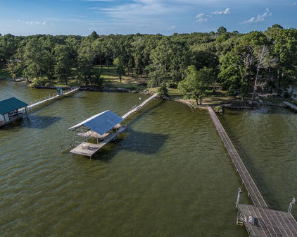 1457 Riverside Dr, West Tawakoni