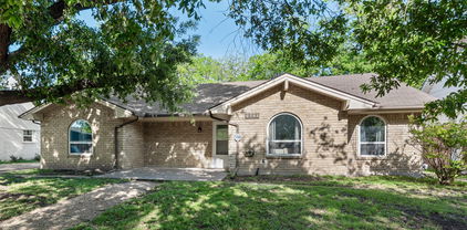 2701 Magnolia Dr, Irving