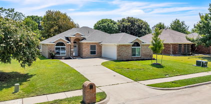 2780 Beacon Hill Dr, Rockwall